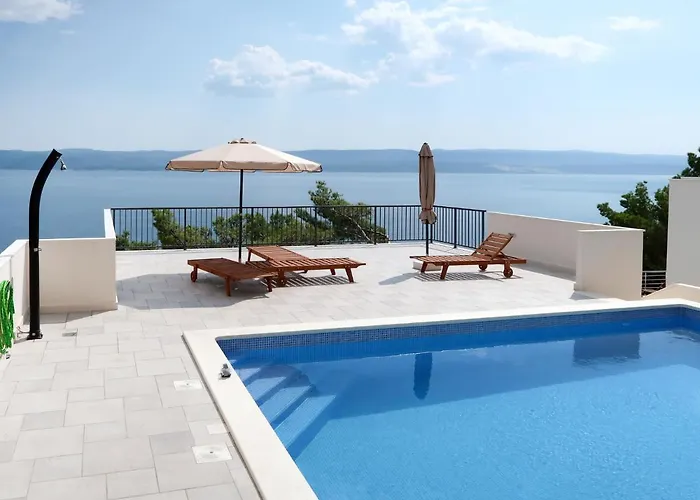 Appartamento Lada-2 By Interhome *