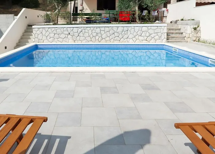 Appartamento Lada-2 By Interhome